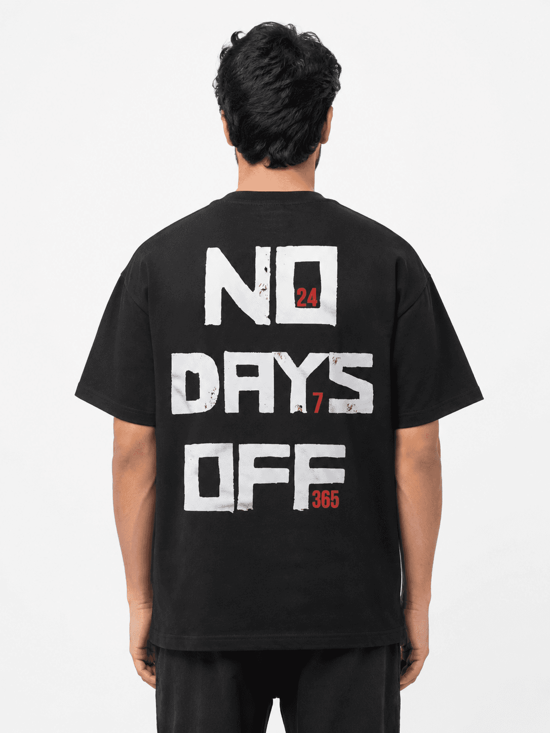 NO DAYS OFF GRAPHIC T-SHIRT