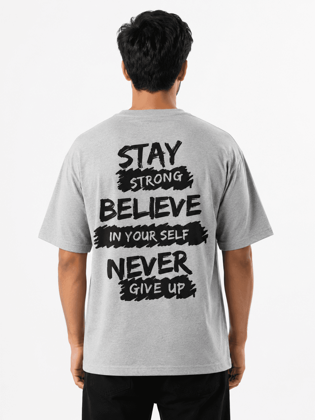 NEVER GIVE UP GRAPHIC T-SHIRT
