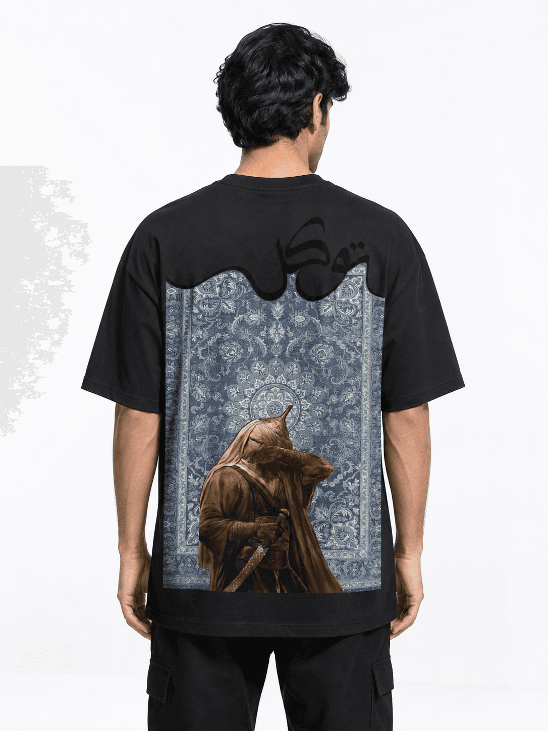 SHADOW LEGEND GRAPHIC T-SHIRT